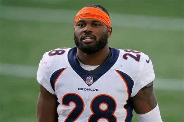 Former Oregon Duck Royce Freeman expected to see more action with the