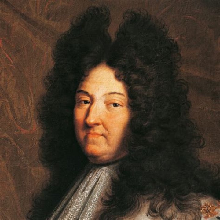 Gabriel Basso Sa biographie AlloCin&eacute;