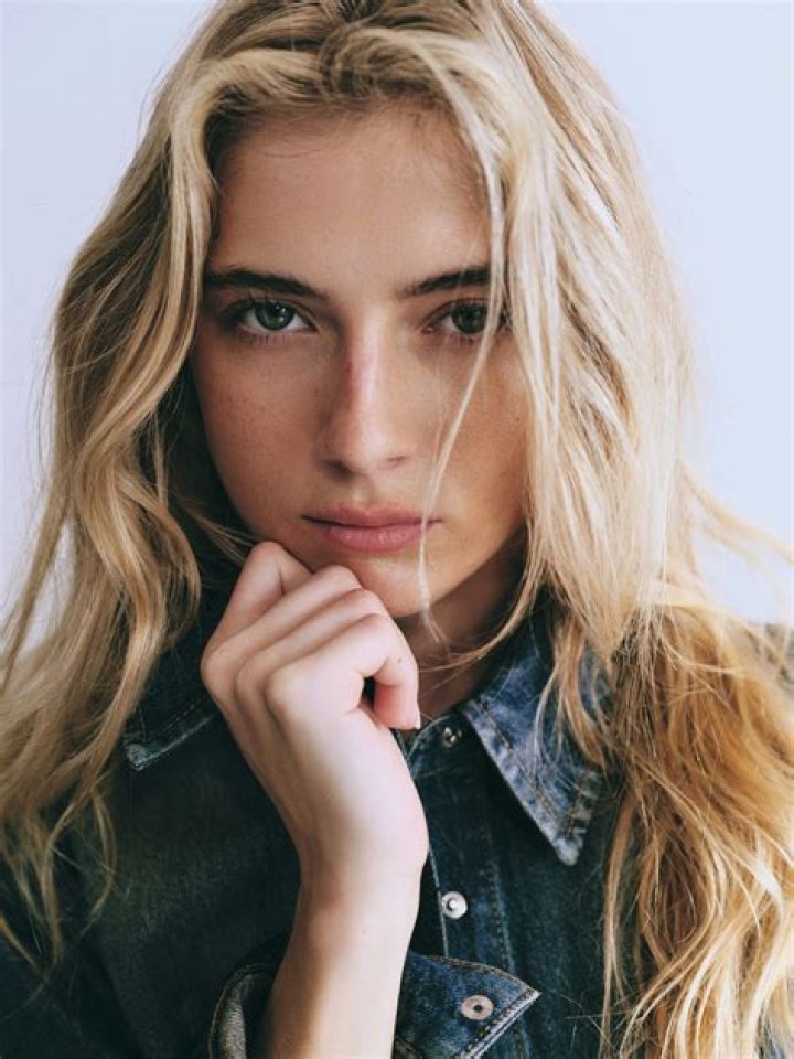 Gianna Models Biography