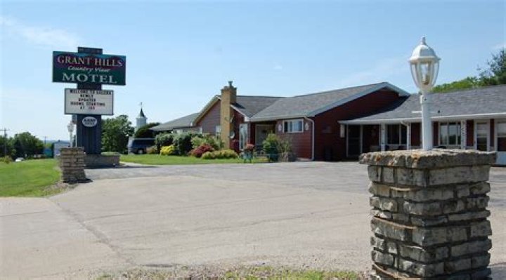 GRANT HILLS MOTEL Updated 2023 Reviews (Galena, IL)