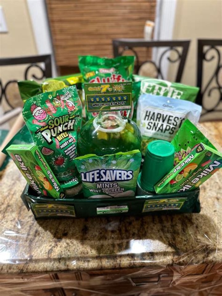 Green snacks Themed gift baskets, Green snacks, Teacher gifts