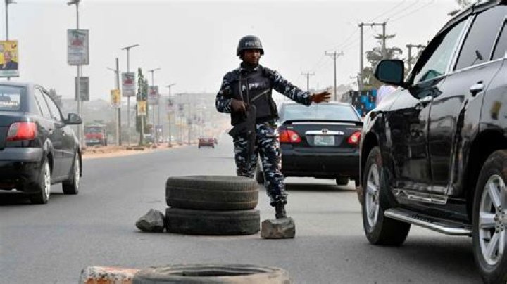 Gunmen kill at least 19 bus passengers in Pakistan World news The