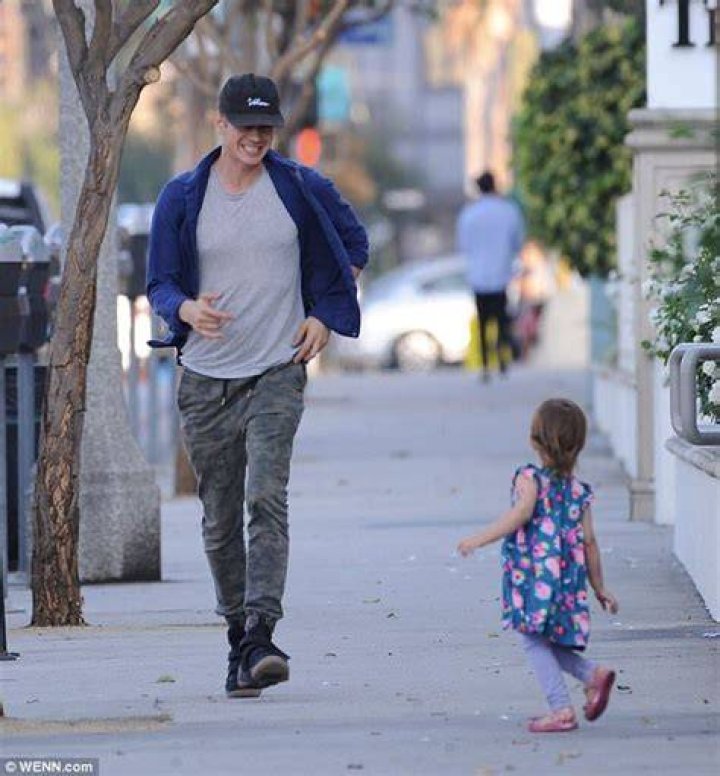Hayden Christensen spends time with daughter Briar Rose Daily Mail Online