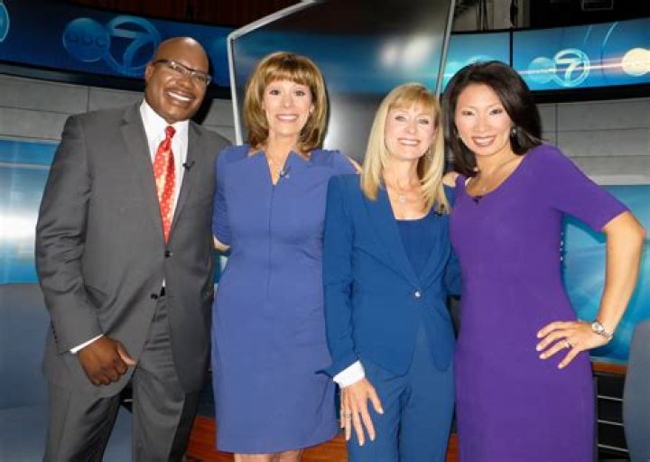 Hosea Sanders Wiki, Age, ABC7 Chicago, Wife, Salary, And Twitter