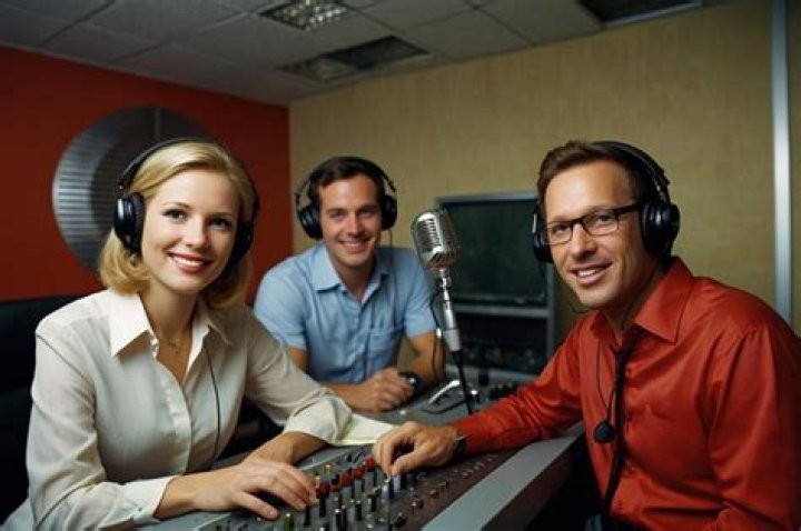 How Much Do Radio Presenters Earn in South Africa A Comprehensive Guide