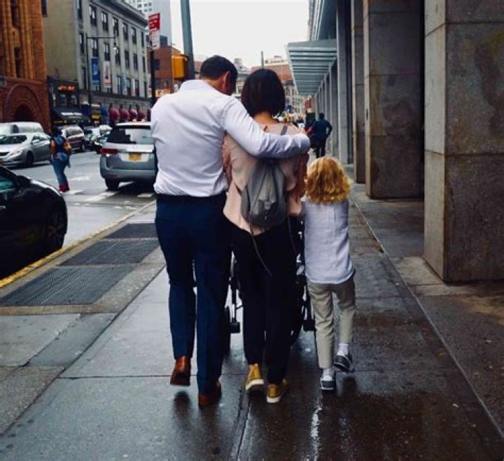 How Old Are Neve Campbell's Children With JJ Feild?