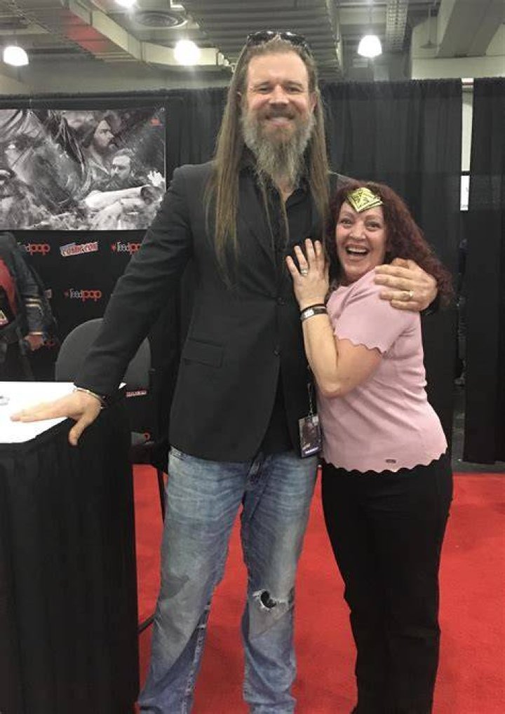 How Tall Is Ryan Hurst? His Height Compared With Six Other Actors