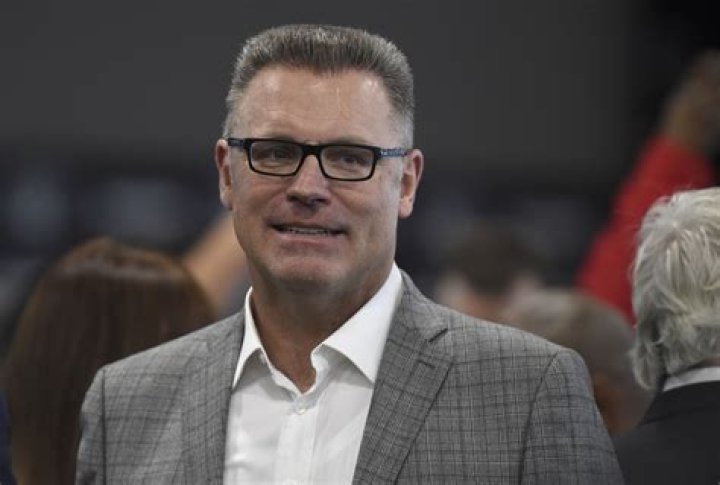 Howie Long Bio, Wife, Sons, Family, Age, Net Worth, Height, Wiki