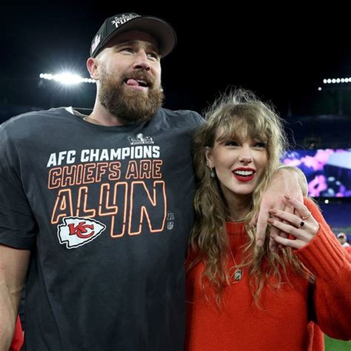 Inside Taylor Swift&rsquo;s CloseKnit Bond With Brother Austin Swift Us Weekly