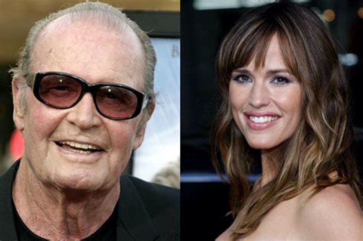 Is Jennifer Garner Related To James and Julia Garner?