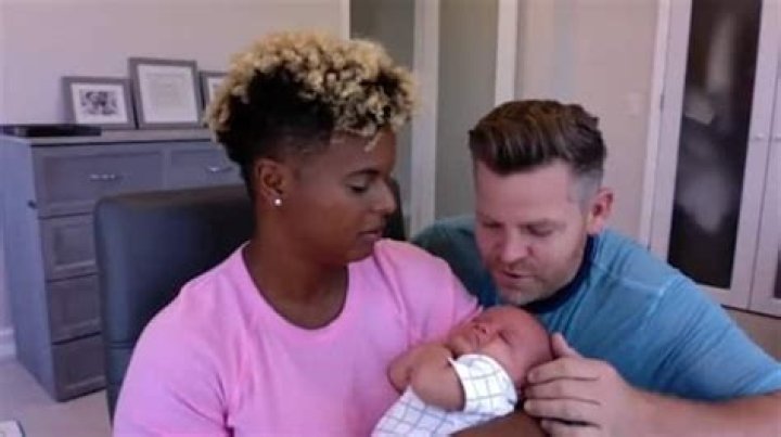 Jason Mathot and Karina Leblanc, married October 10, 2016. Ear cuff