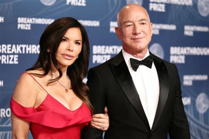 Jeff Bezos Daughter Zara founder just beat out Jeff Bezos to