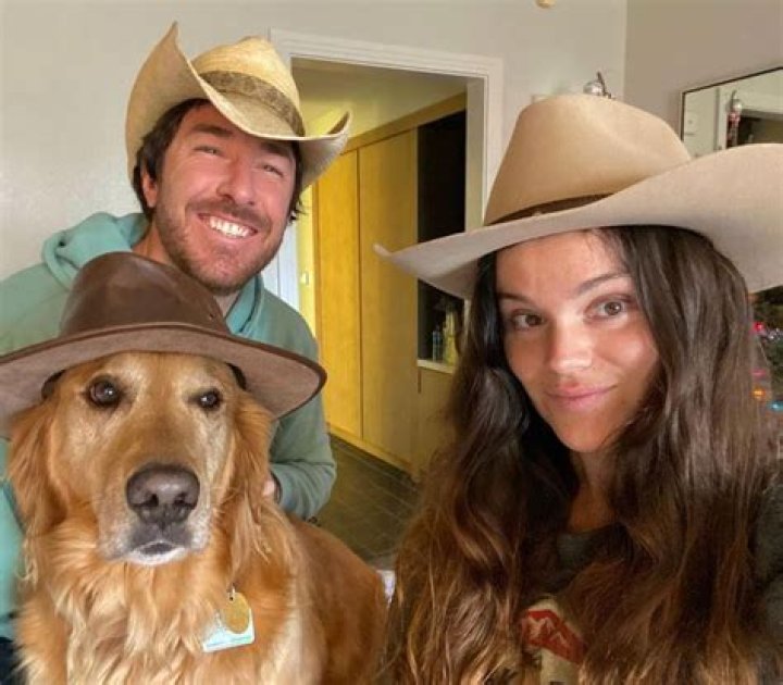 Jeff Zausch Is Dating Girlfriend Erin Munoz! But What Happened Between