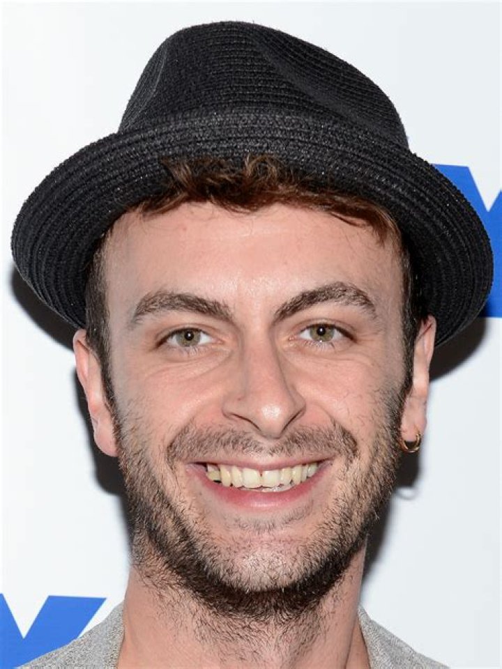 Joseph Gilgun Doblaje Wiki Fandom
