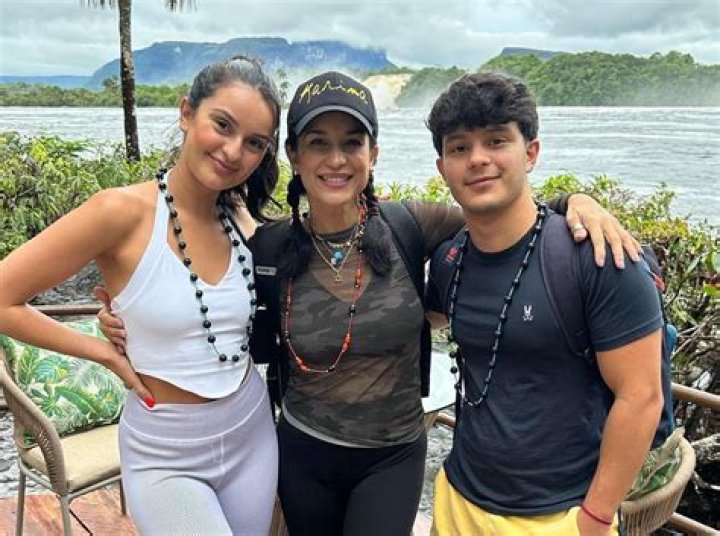 Karina Yapor Entrevista con Despierta América YouTube