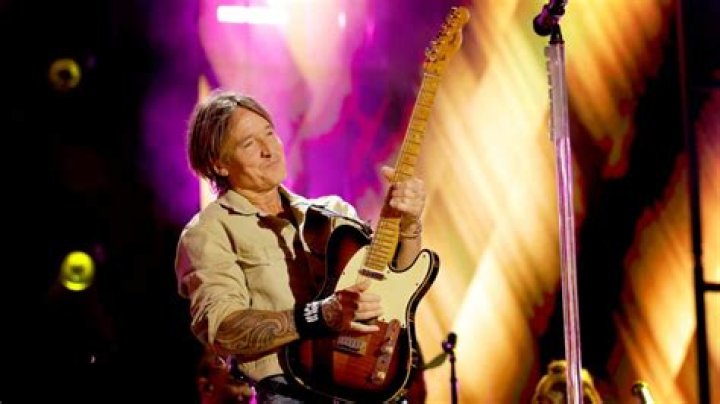 Keith Urban's Favorite OffStage Activity May Surprise You Keith