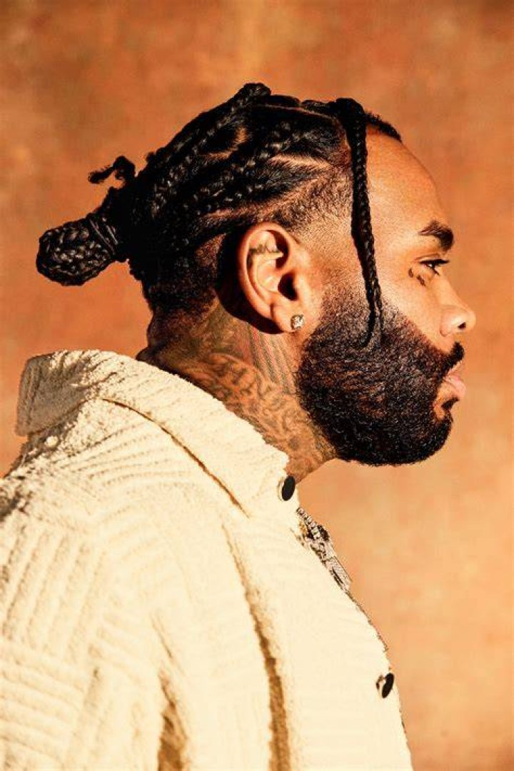 Kevin gates posted a picture of his dead grandmother on instagram