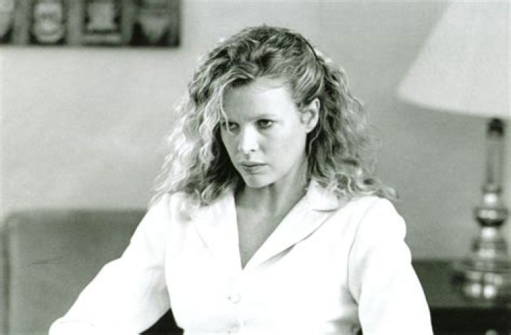 Kim Basinger, 1980s Hollywood Icons, Hollywood Actresses, Kim Basinger