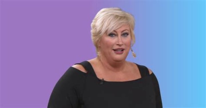 Kim Gravel Bio, Wiki, Age, Husband, Sister, Haircut, makeup, Miss