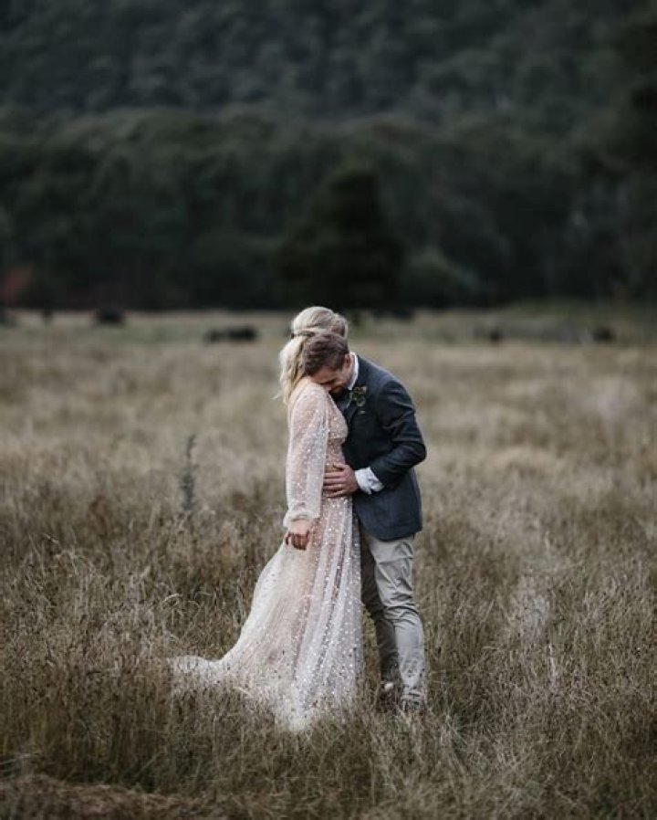 KYHA Studios Melbourne Bridal Designer &bull; BRIARS ATLAS