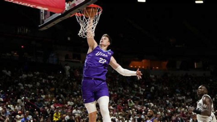 Kyle Filipowski, Duke&rsquo;s 7foot forward, makes big plays &mdash; and small