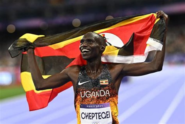 “Mọt sách” Joshua Cheptegei tham vọng xô đổ kỷ lục thế giới 10.000m của