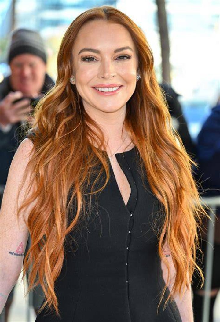 Lindsay Lohan Swept Off Her Feet By Shaquille O'Neal HuffPost
