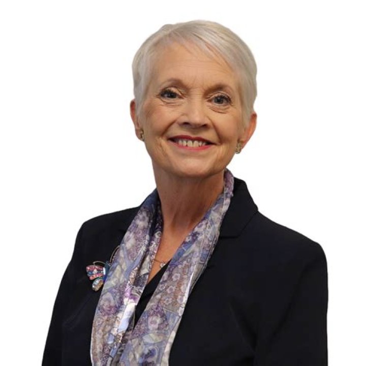 Lisa Thomson Director of Communications University Hospitals of