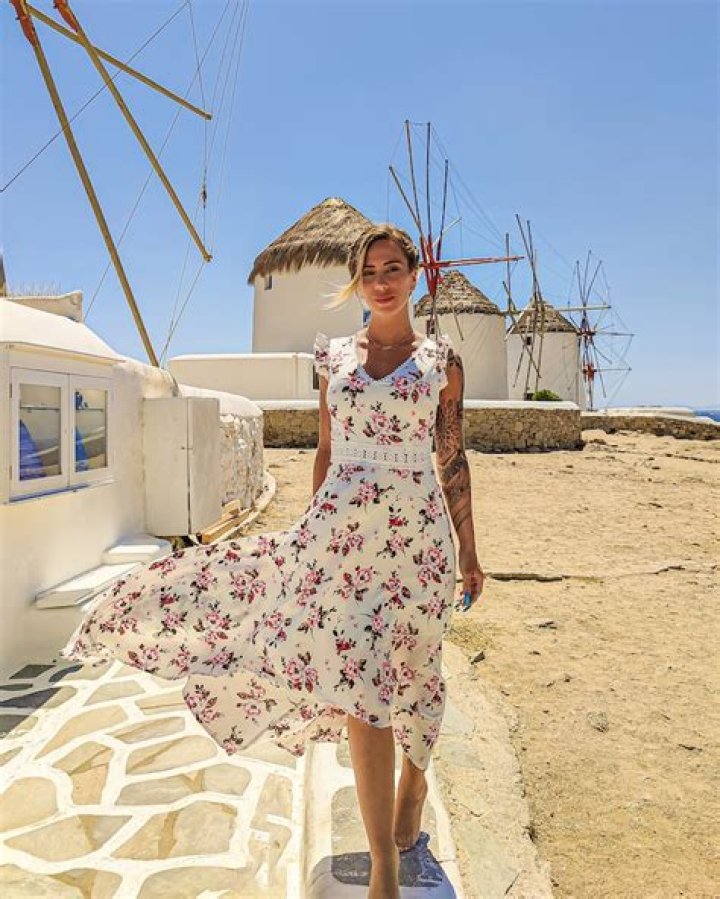 little angel 84 en robe Gentleman Moderne