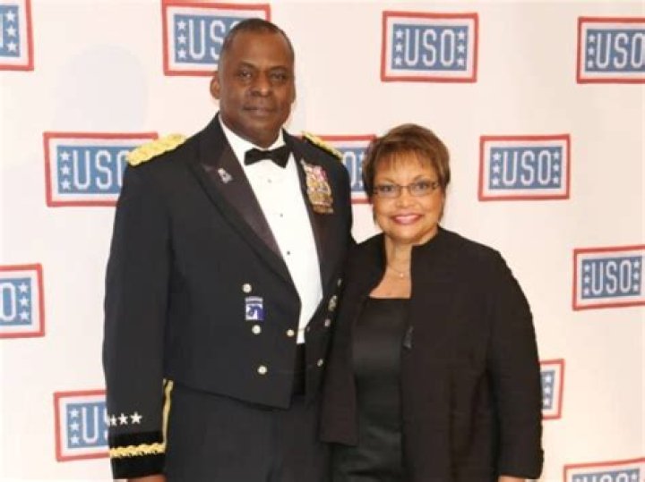 Lloyd Austin Biography, Age, Height, Wife, Net Worth, Wiki Wealthy Spy