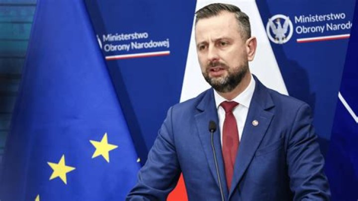 Lloyd Austin pierwszym czarnosk&oacute;rym sekretarzem obrony Stan&oacute;w