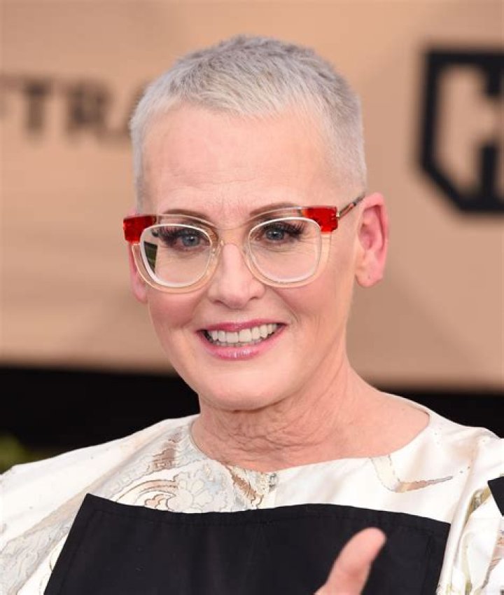 LORI PETTY at ‘Inferno’ Premiere in Los Angeles 10/25/2016 HawtCelebs