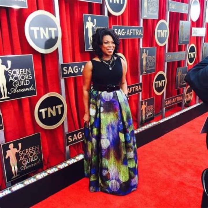 Lorraine Toussaint Bio, Age, Net Worth, Height, Divorce, Facts