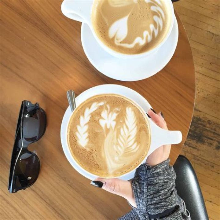 Los Angeles Dialog Cafe Female Foodie
