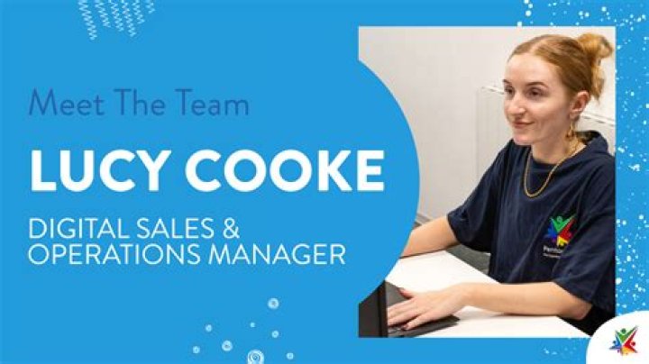 Lucy Alexander Sales Consultant The Perfume Shop LinkedIn