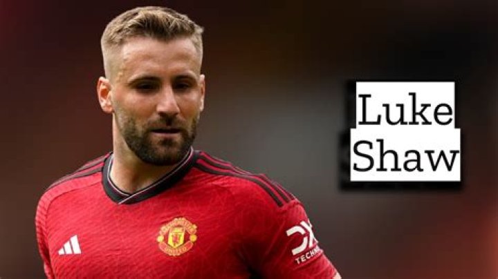 Luke Shaw &eacute;pouse 'Anouska Santos'