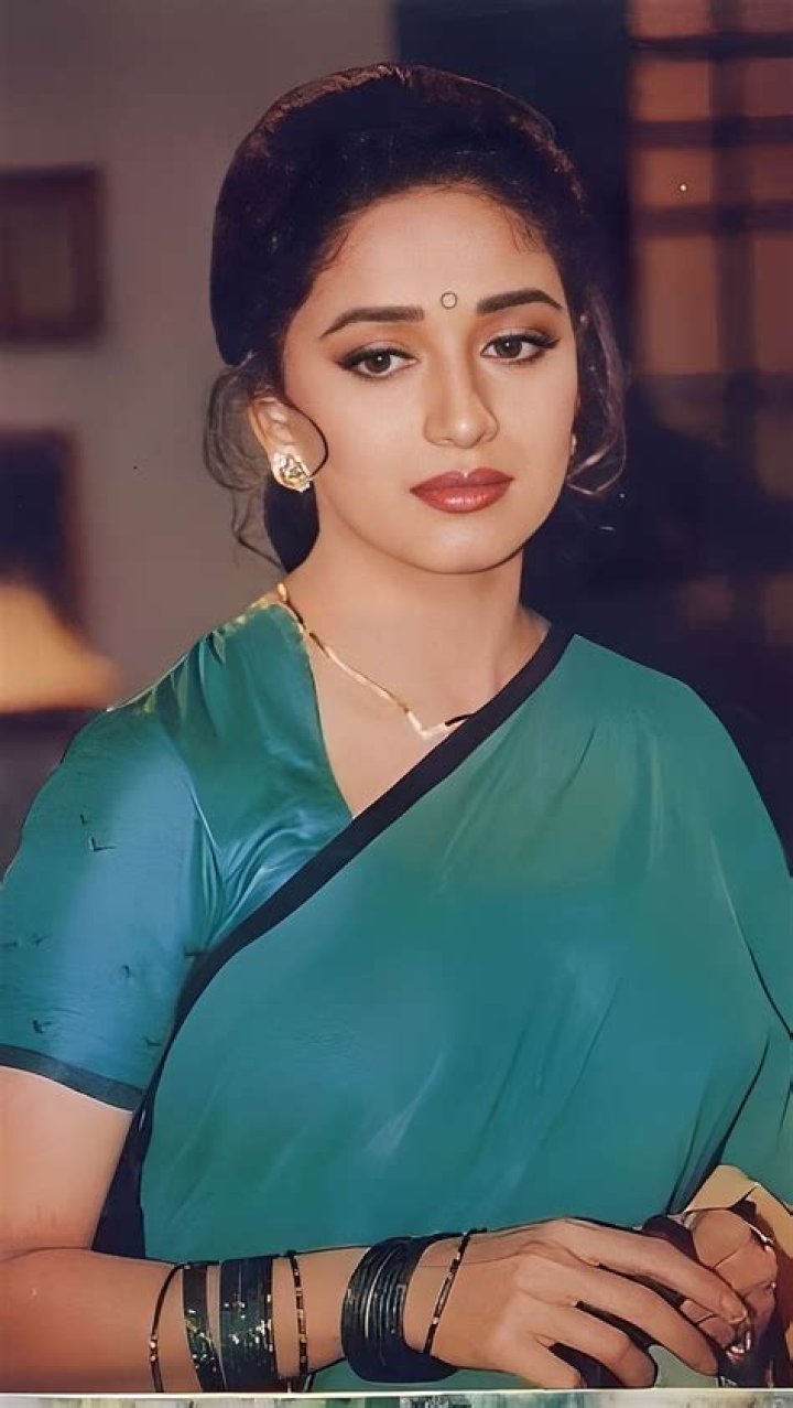 Madhuri Dixit Hot ImageswallpaperPhotos 2016 Filmjagat