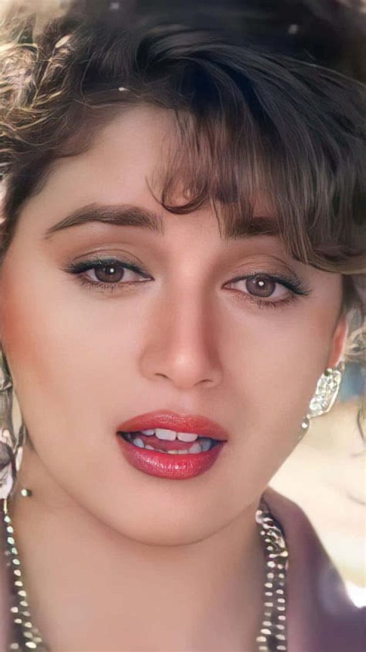 Madhuri Dixit Share An Picture Of Her Father And Her Father In Law On
