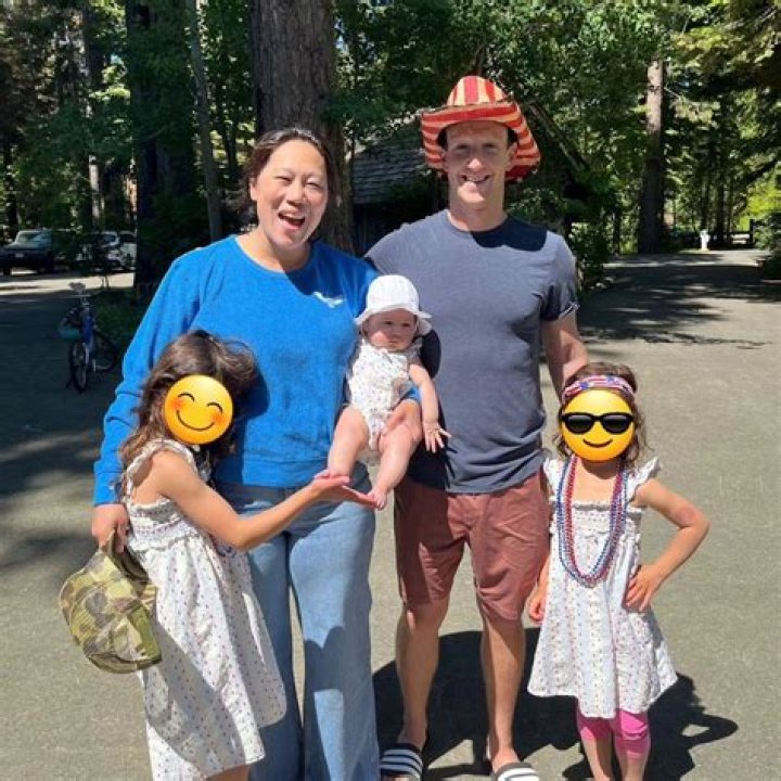 Malcolm Gladwell family, wife, children, parents, siblings