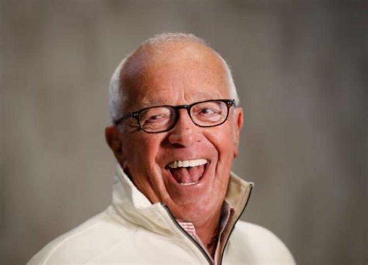 Marty Brennaman Enjoying Retirement With Wife