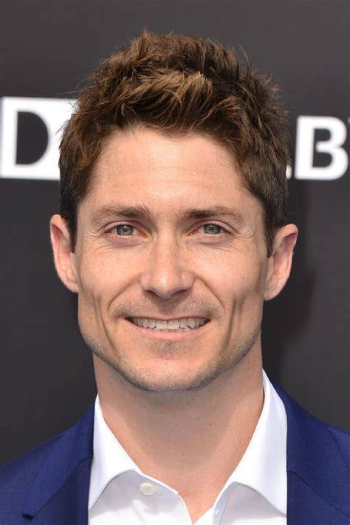 Matthew MacCaull Biography, Height & Life Story Super Stars Bio