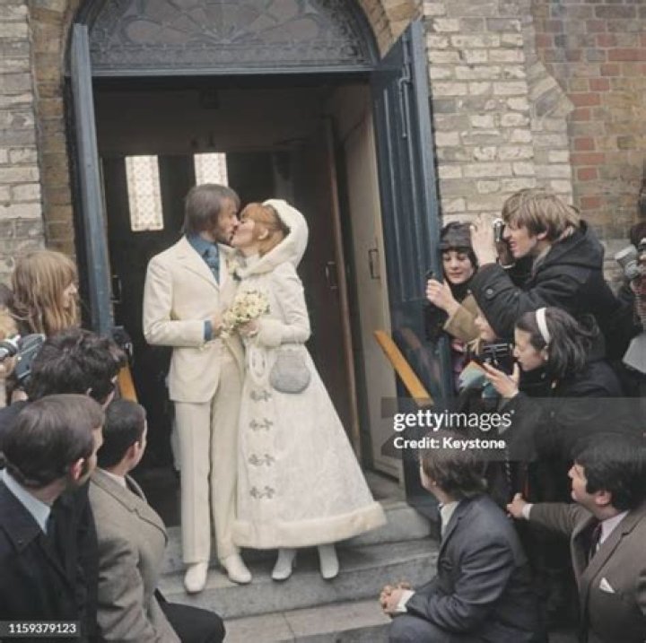 Maurice & Yvonne Gibb (wedding photo) Vintage Weddings Pinterest