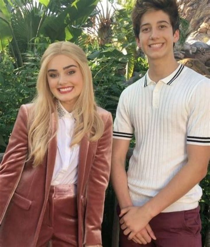 Meg Donnelly and Milo Manheim Will Reunite on American Housewife
