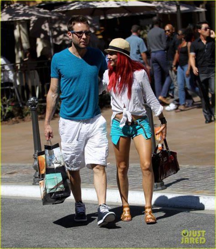 Michael Rosenbaum Shopping with Mystery Gal! Photo 2709391 Michael
