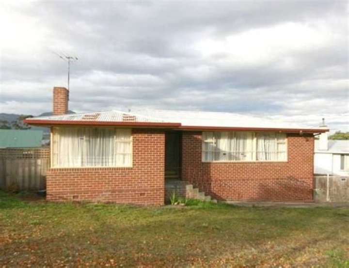 Michelle Duggan Roberts Real Estate Tasmania