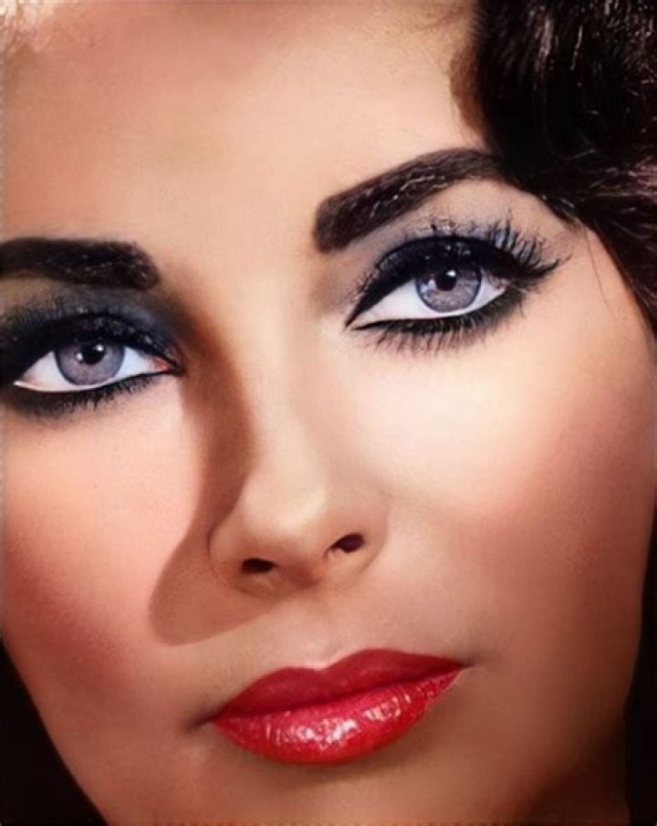 Michelle Ellyse Michelle, Beautiful eyes, Instagram