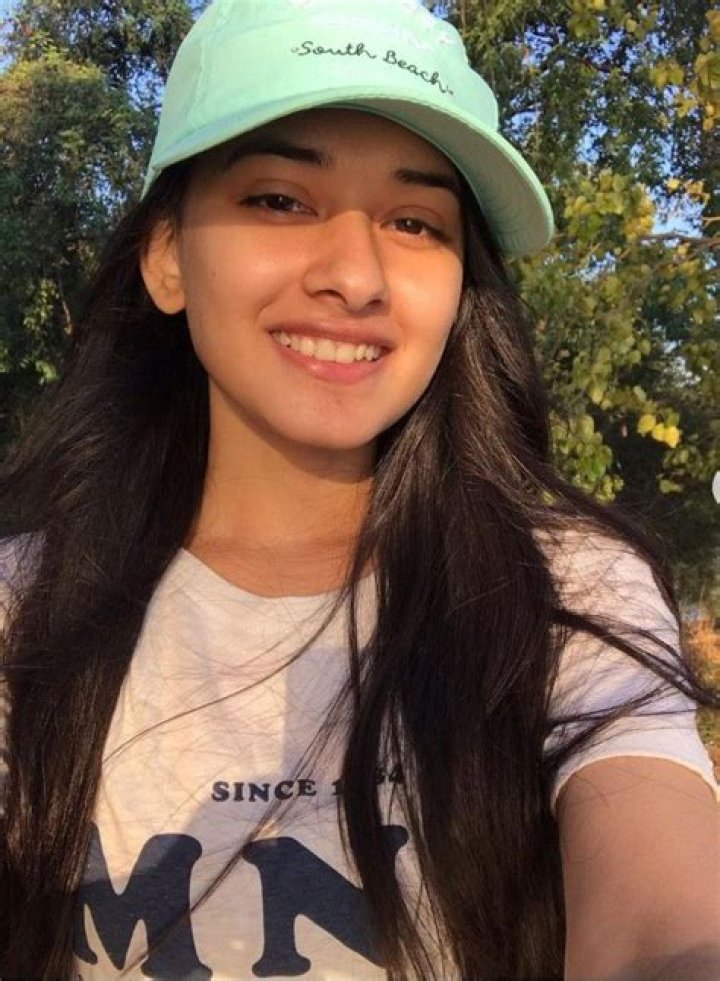 Midori Francis Wiki, Height, Age, Boyfriend, Family, Biography and More