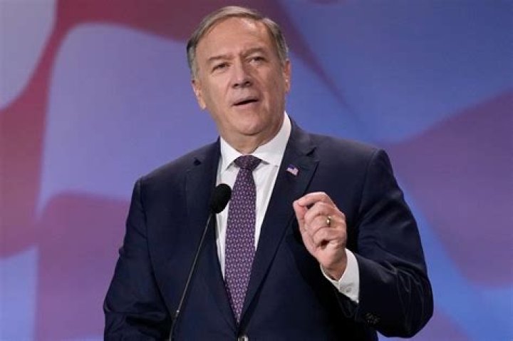 Mike Pompeo, Trump’s C.I.A. Pick, Faces the Balancing Act of His Career