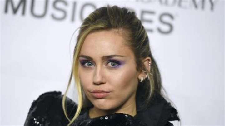 Miley Cyrus recibe 2023 con nuevo sencillo &mdash; El Nacional