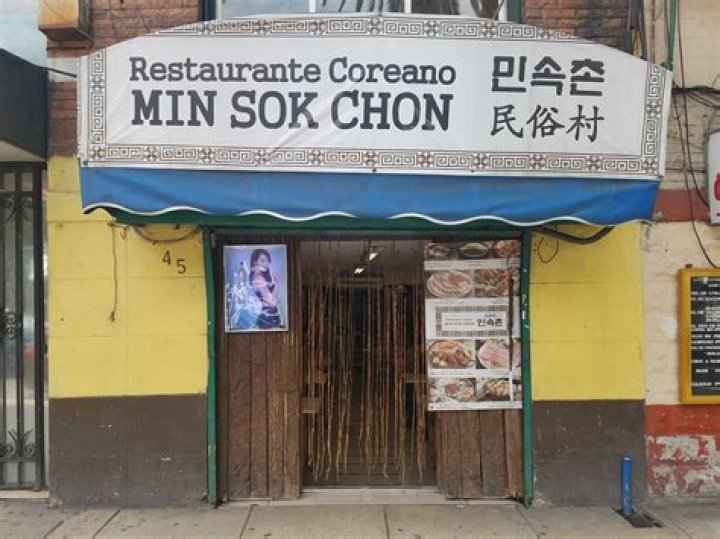 Min Sok Chon Men&uacute;, precios, horarios y ubicaci&oacute;n comeren.mx